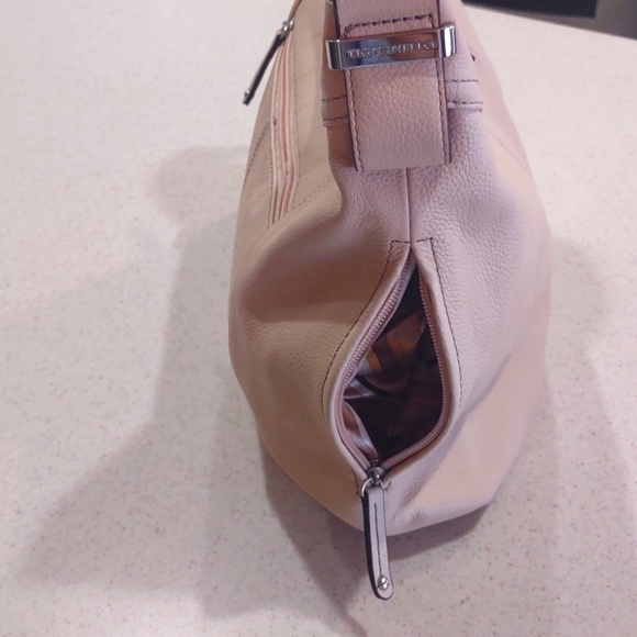 Tignanello Genuine Pebble Leather Shoulder Bag NWOT - Picture 6 of 16